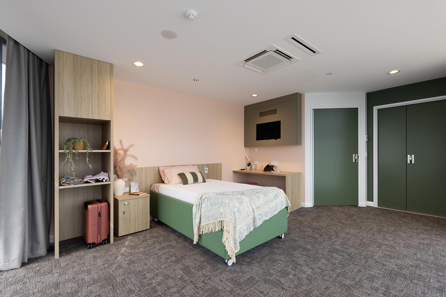 nundah-gallery-image-05-2-slide-photo