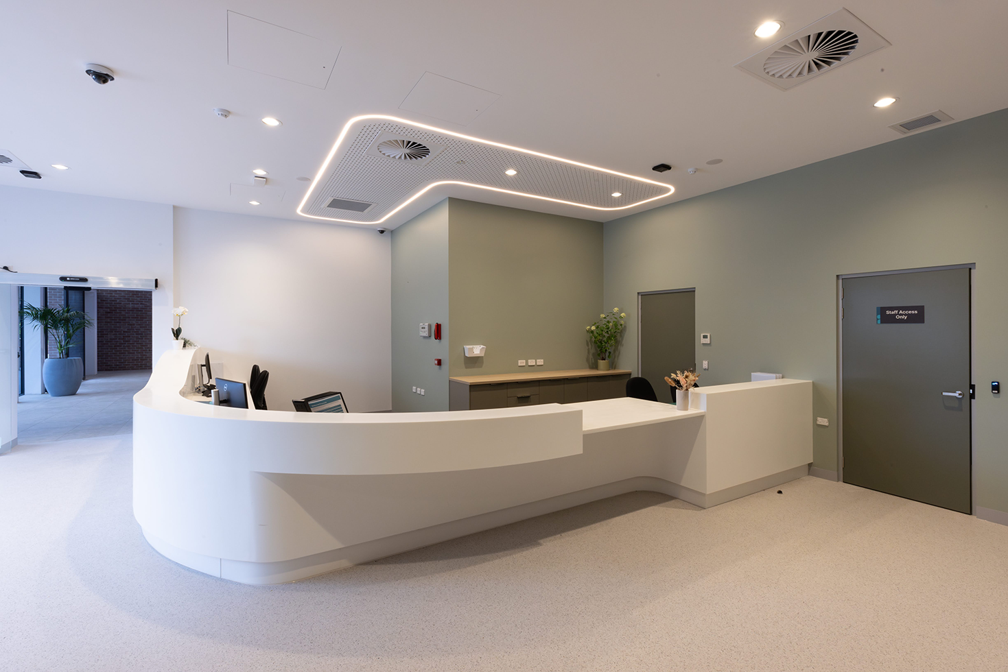 nundah-gallery-image-07-2-slide-photo